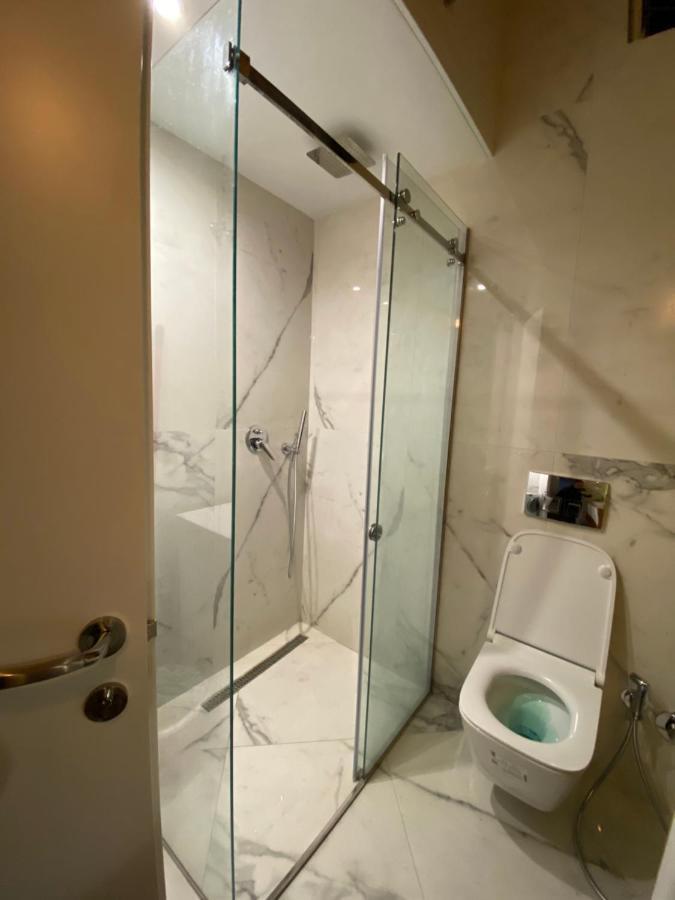 Lovely Loft 1-Bedroom In The Heart Of Tirana Kültér fotó